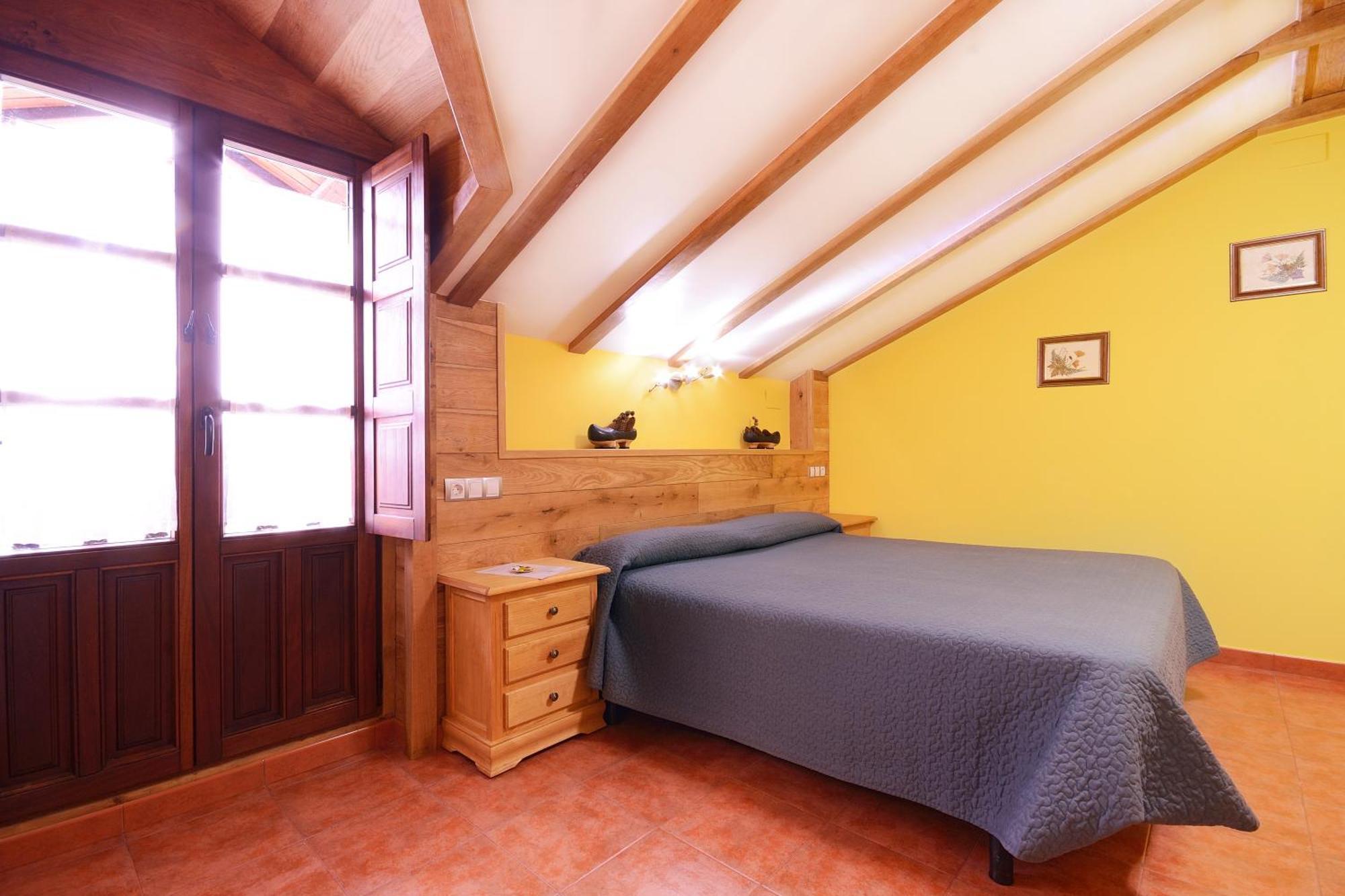 Posada Casa Rosalia كاسترو أورديالس المظهر الخارجي الصورة