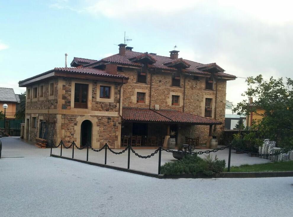 Posada Casa Rosalia كاسترو أورديالس المظهر الخارجي الصورة